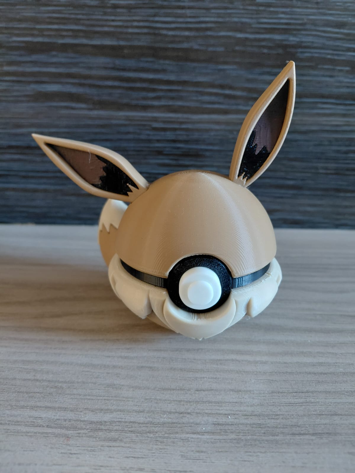 Pokeball estilo Eevee - Imagen 2